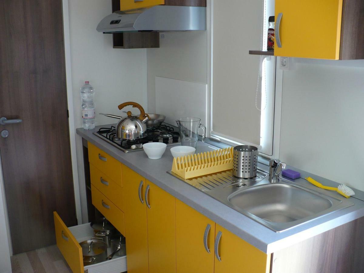 Victoria Mobilehome In Solaris Fkk Naturist Camping Resort 波雷奇 外观 照片